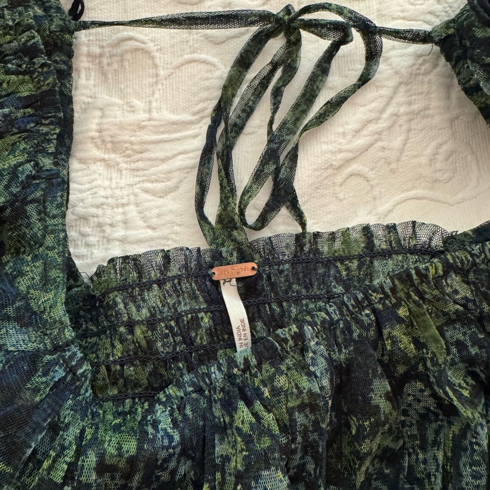 Free People sassy Green and Navy Patterned Women's Top - Picture 2 of 3